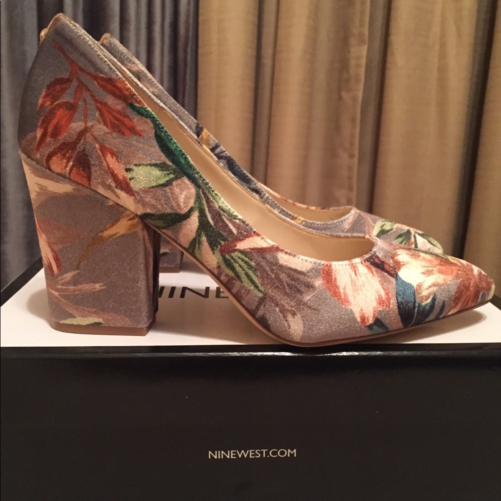 Nine West Strange Round Toe Canvas Heel